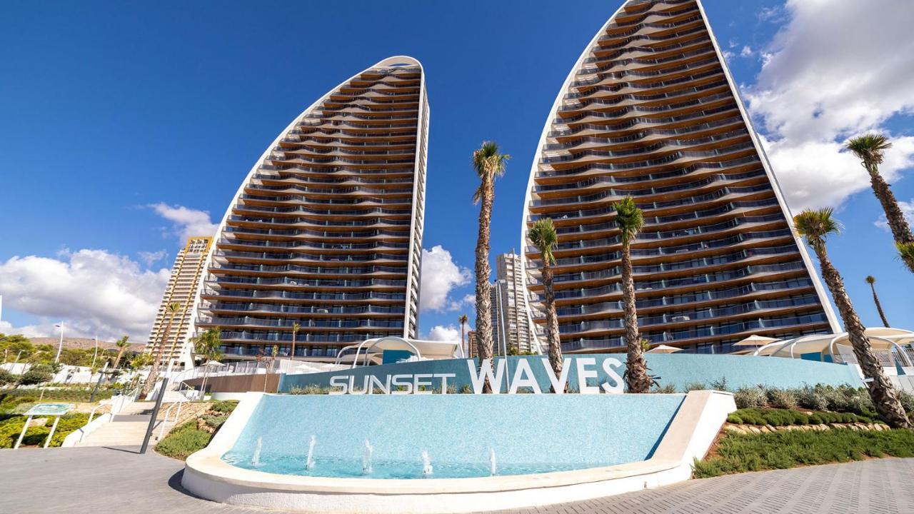 Sunset Waves Benidorm Sea Viewアパートメント エクステリア 写真
