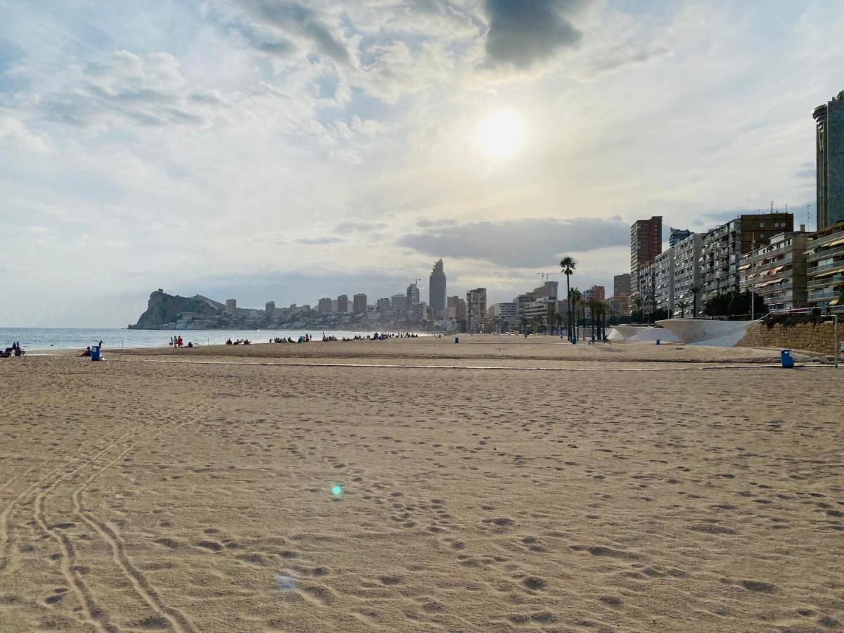 Sunset Waves Benidorm Sea Viewアパートメント エクステリア 写真
