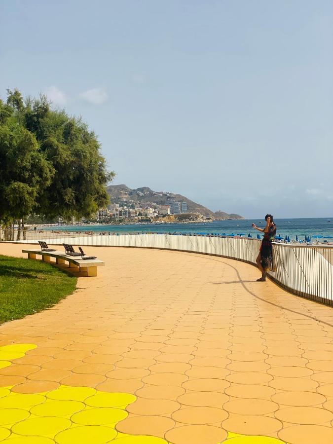 Sunset Waves Benidorm Sea Viewアパートメント エクステリア 写真